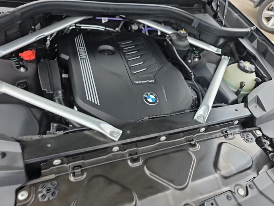 2021 BMW X7 xDrive40i AWD