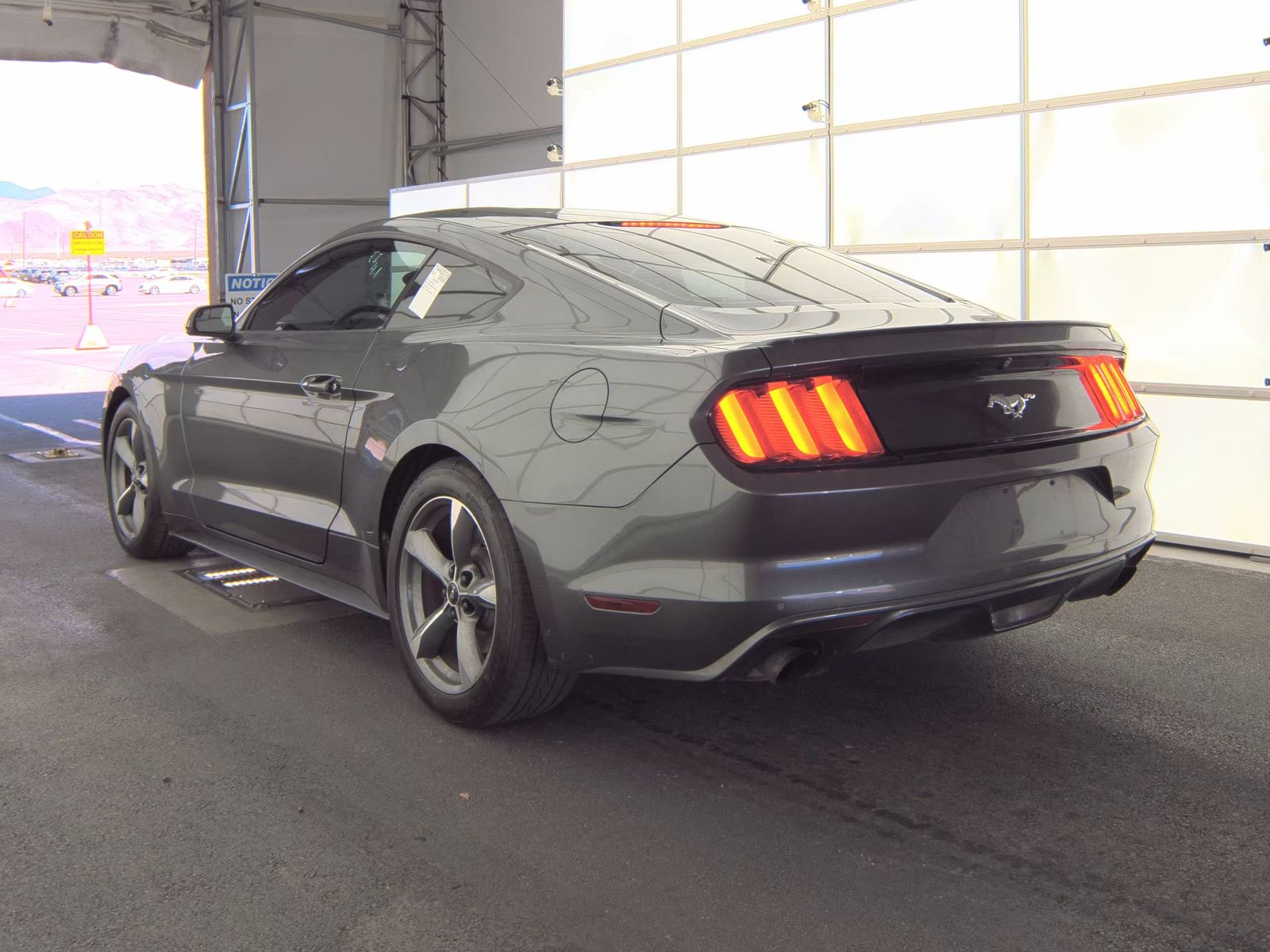 2017 Ford Mustang EcoBoost RWD