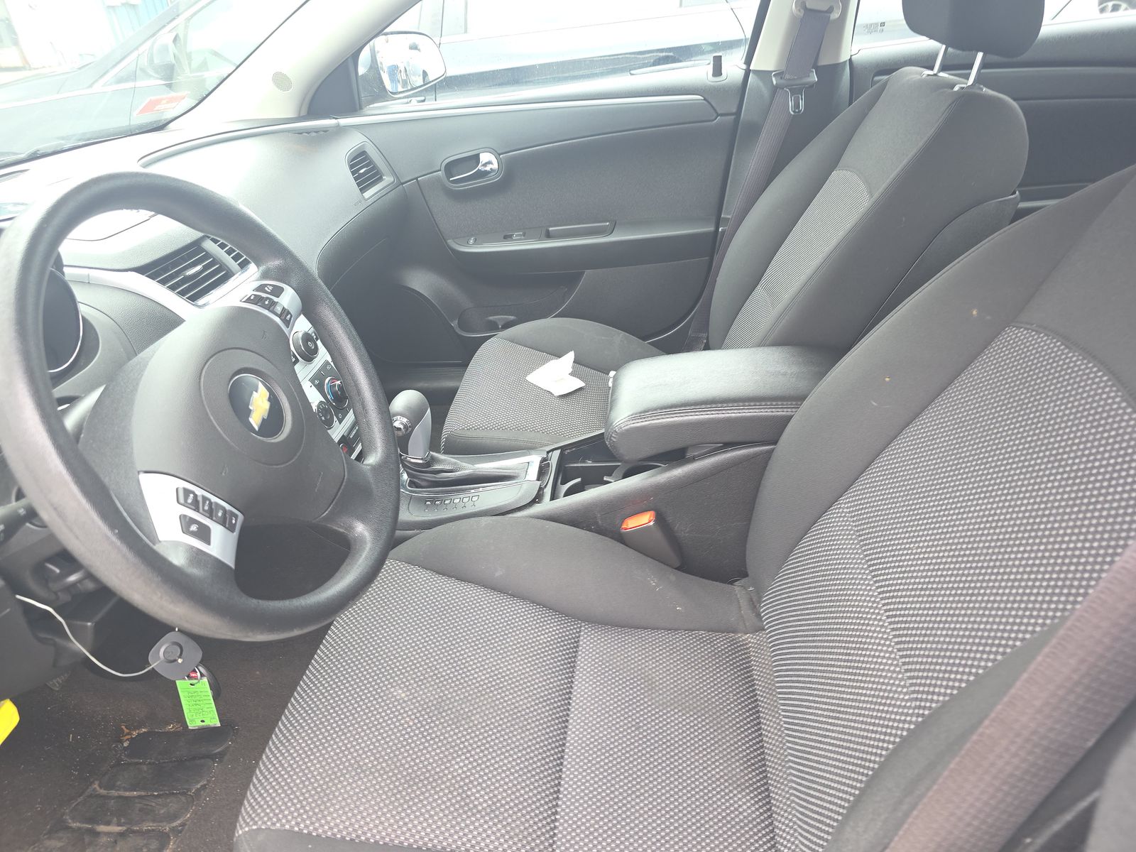 CHEVROLET LT W/1LT - 8