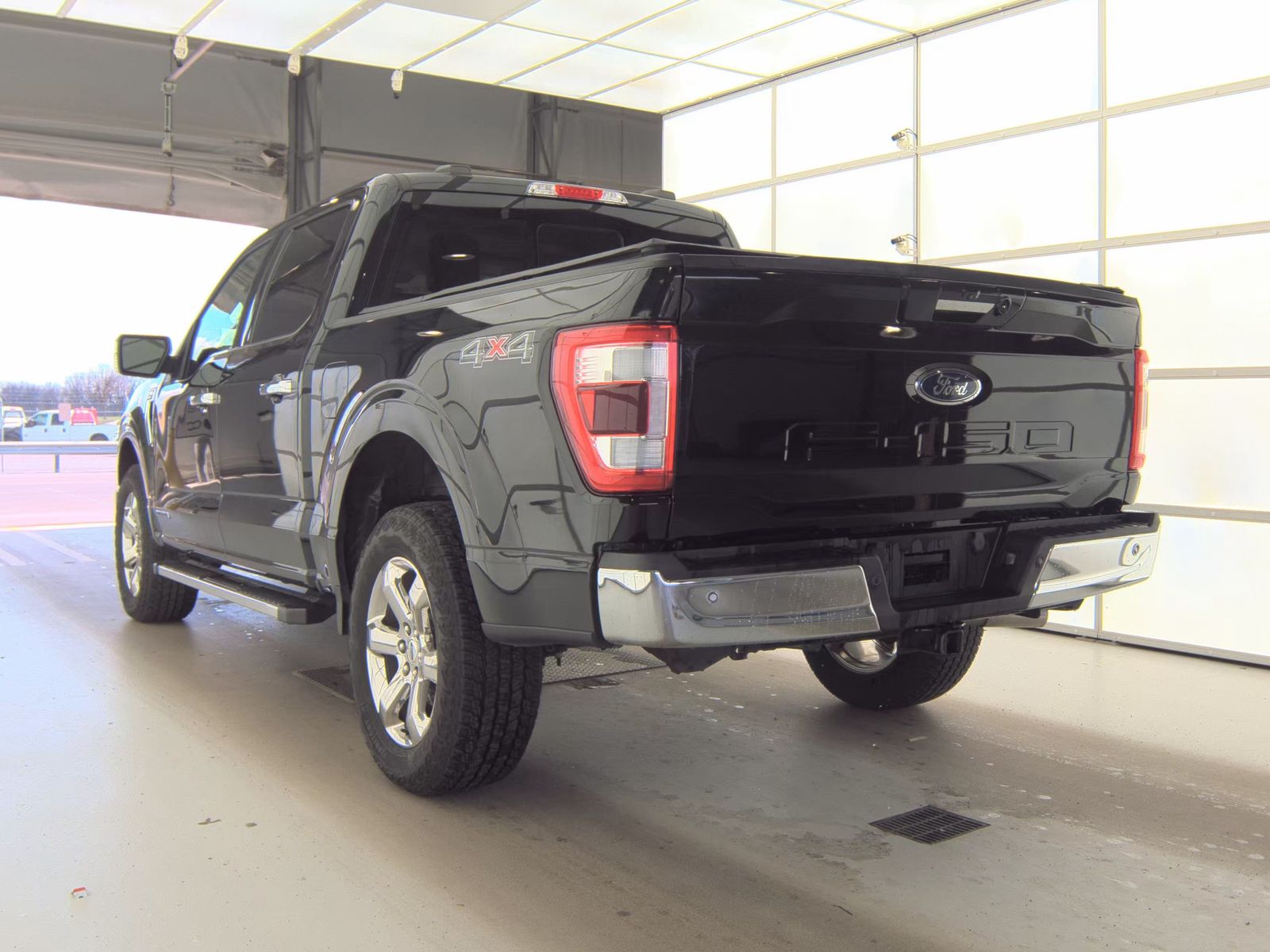 2023 Ford F-150 Hybrid Lariat AWD