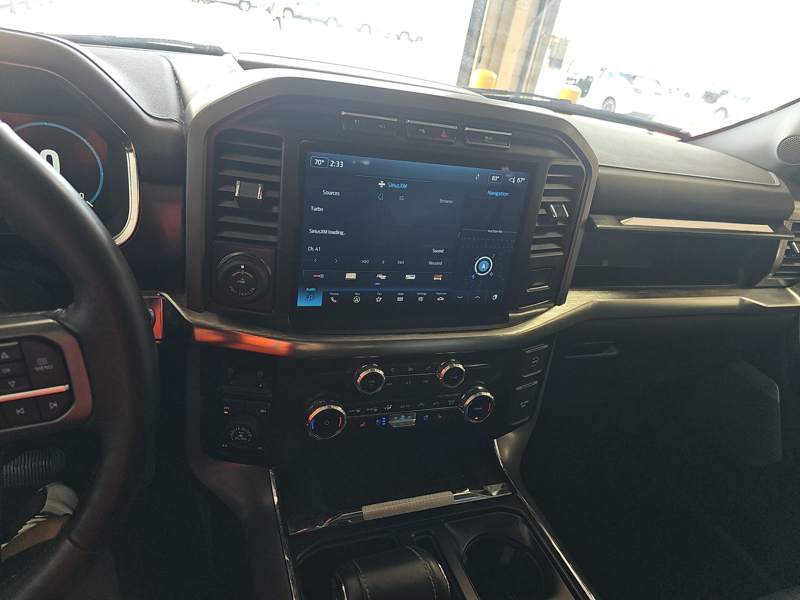 2023 Ford F-150 Hybrid Lariat AWD