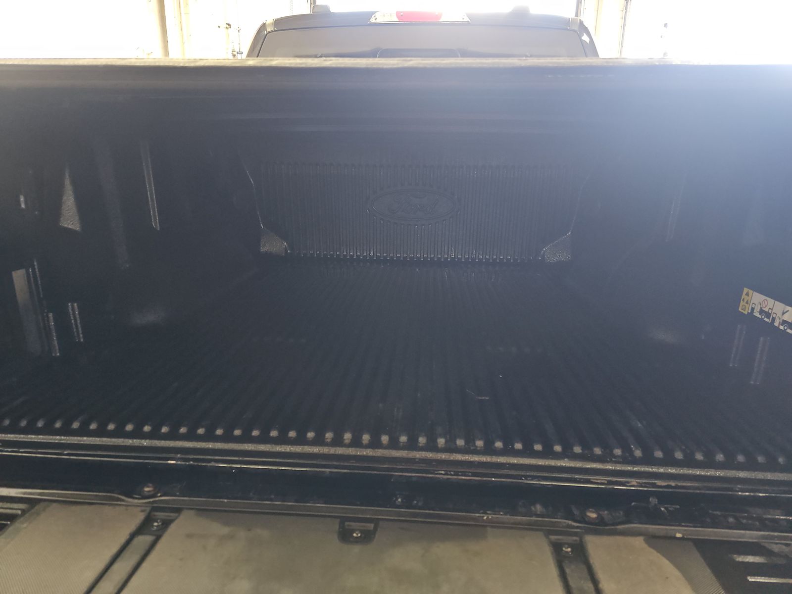 2023 Ford F-150 Hybrid Lariat AWD