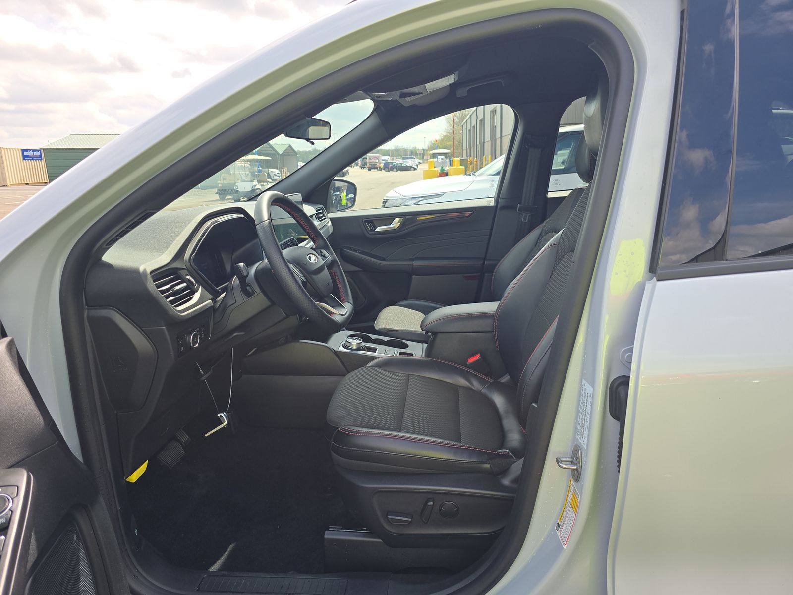 2025 Ford Escape Hybrid ST-Line Elite AWD