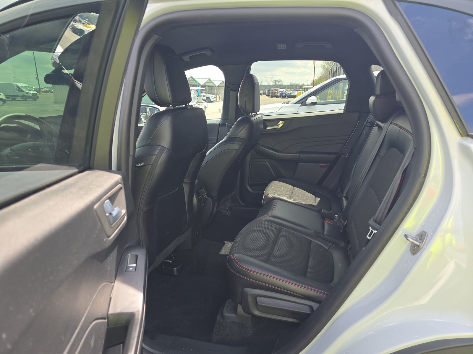 2025 Ford Escape Hybrid ST-Line Elite AWD