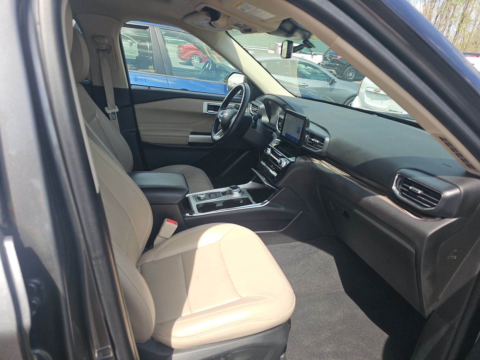 2022 Ford Explorer Limited AWD