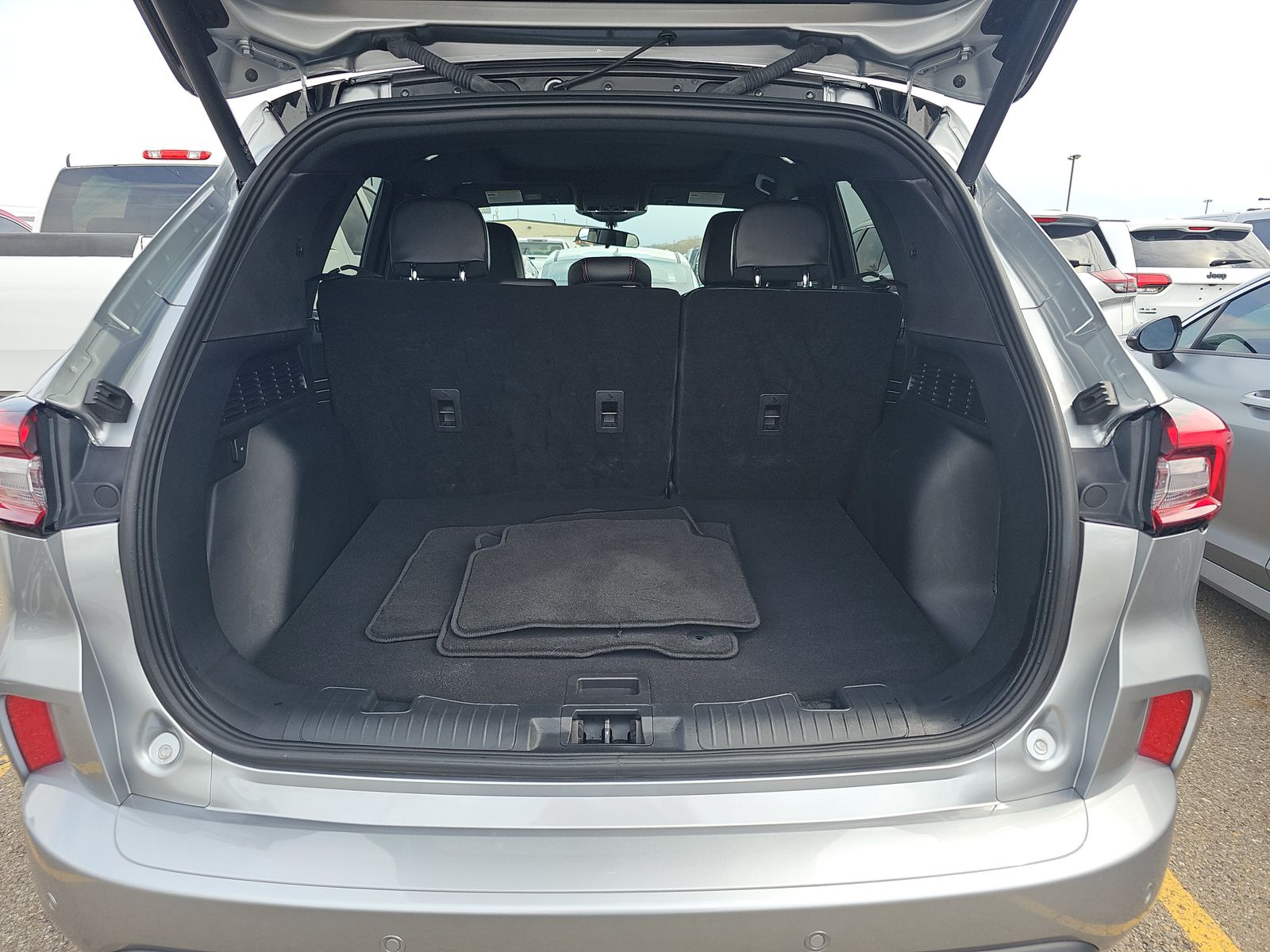 2024 Ford Escape ST-Line AWD