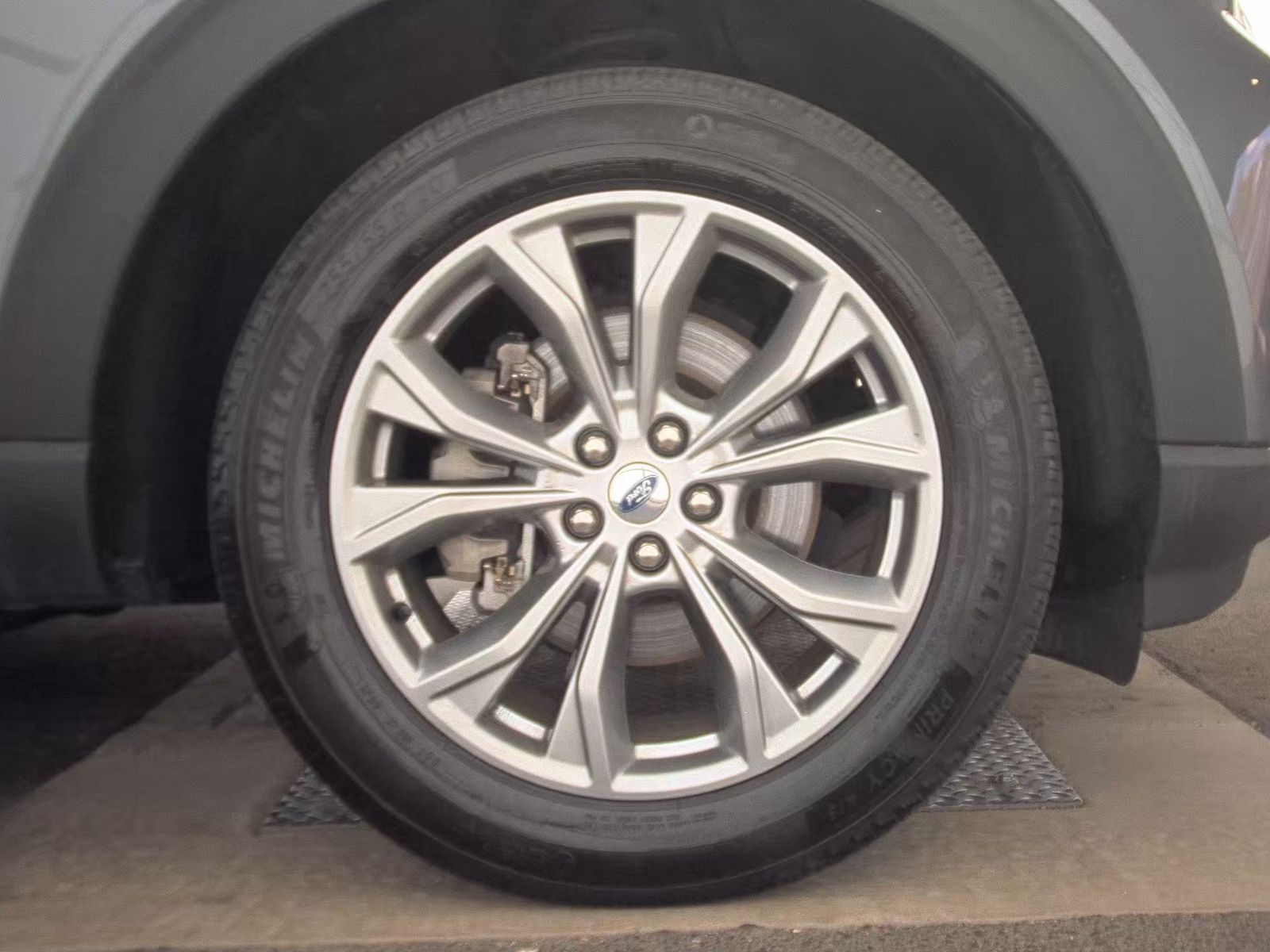 2022 Ford Explorer Limited AWD