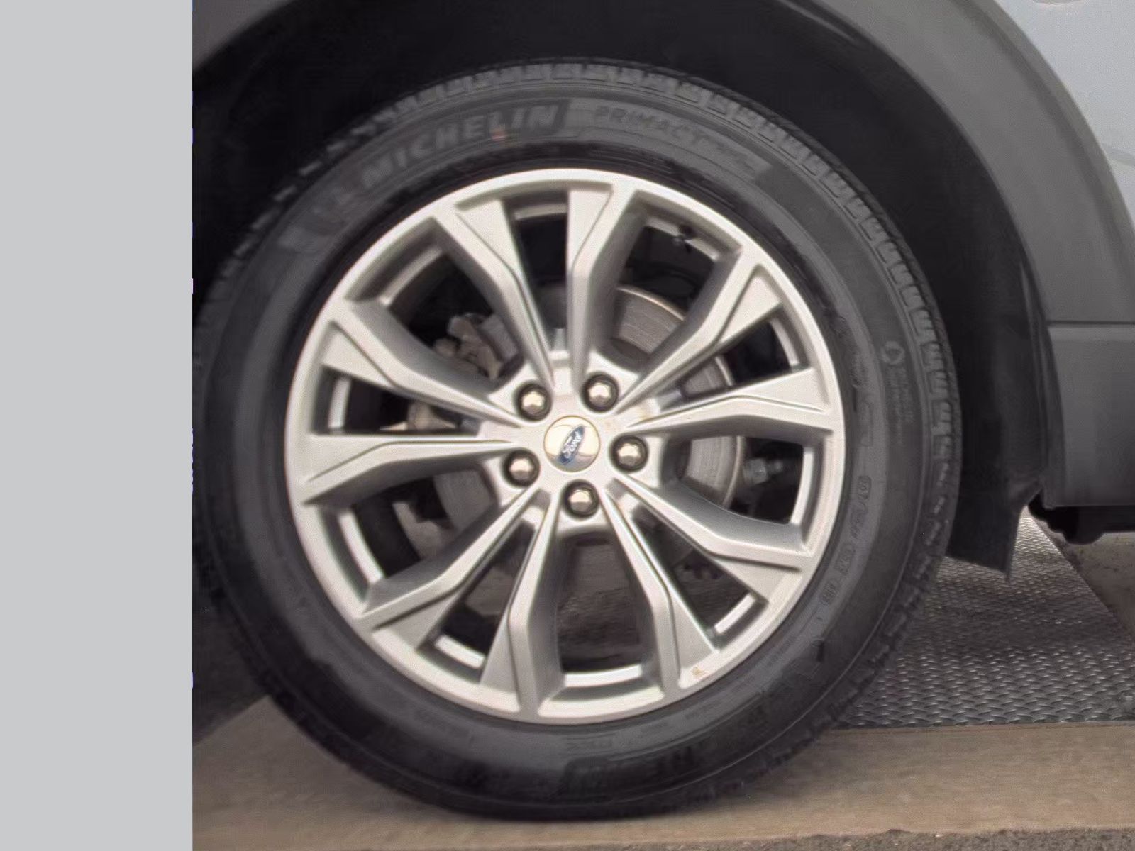 2022 Ford Explorer Limited AWD