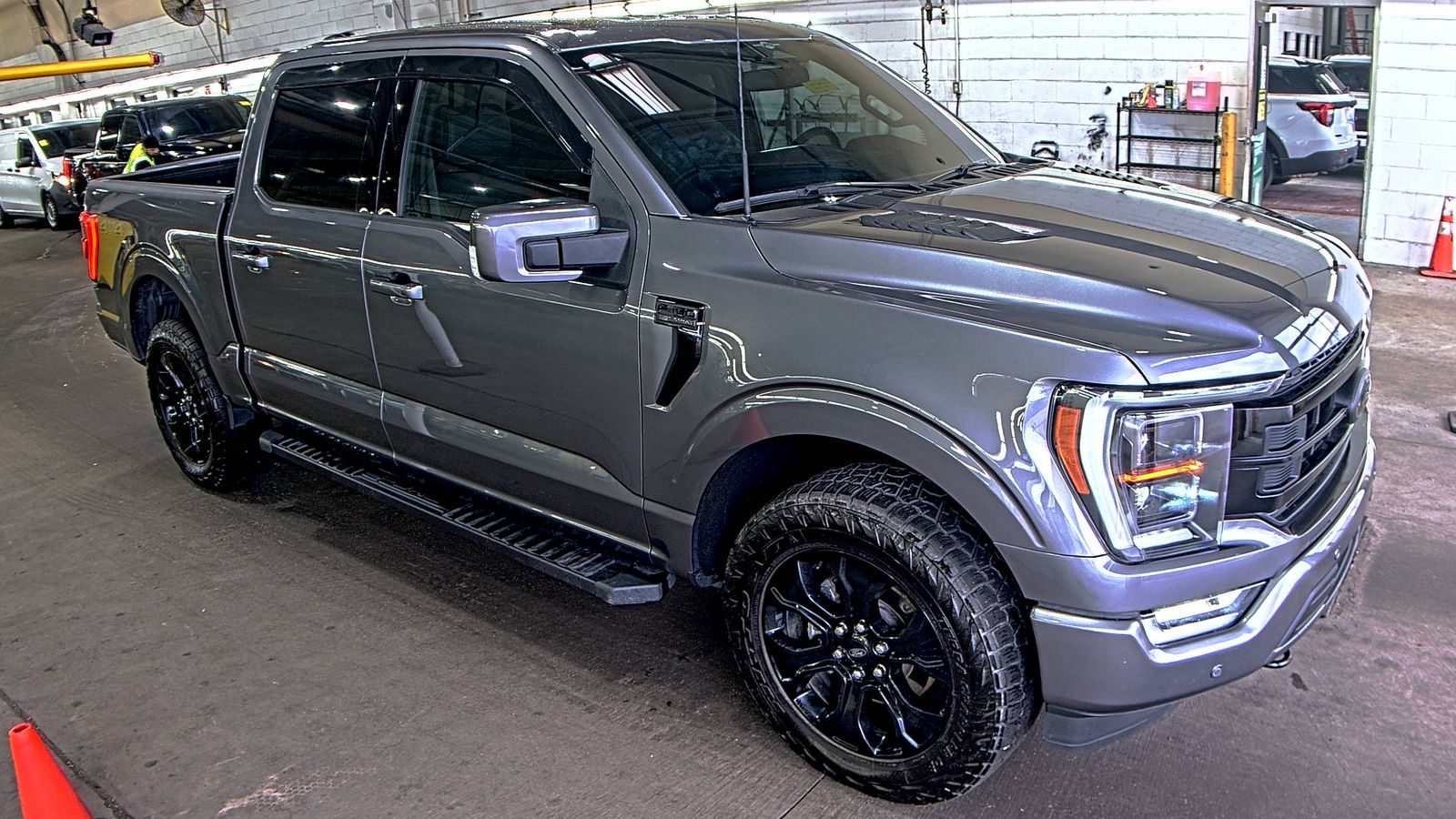 2023 Ford F-150 Lariat AWD