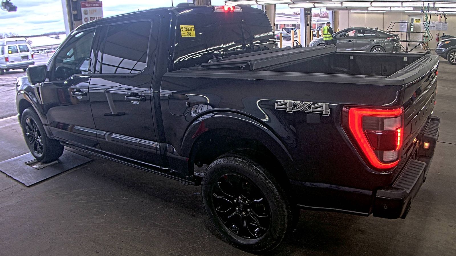 2023 Ford F-150 Platinum AWD