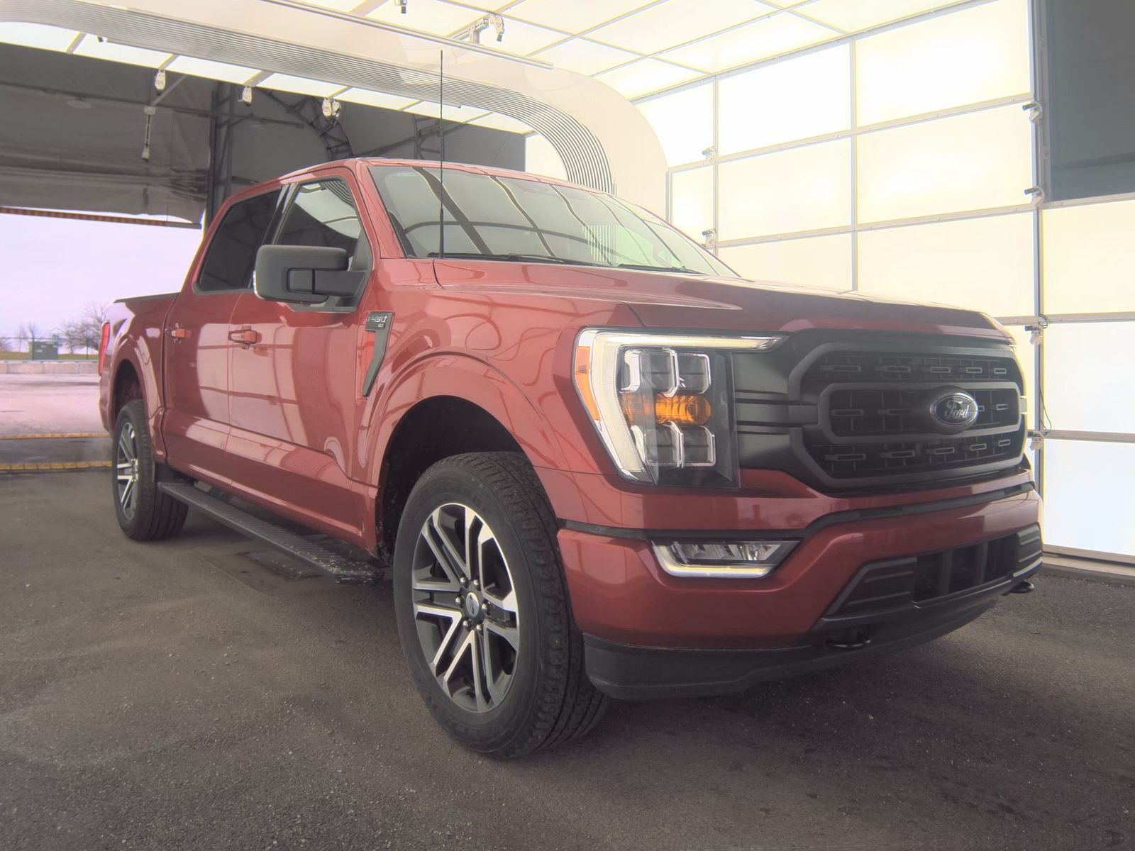 2023 Ford F-150 XLT AWD