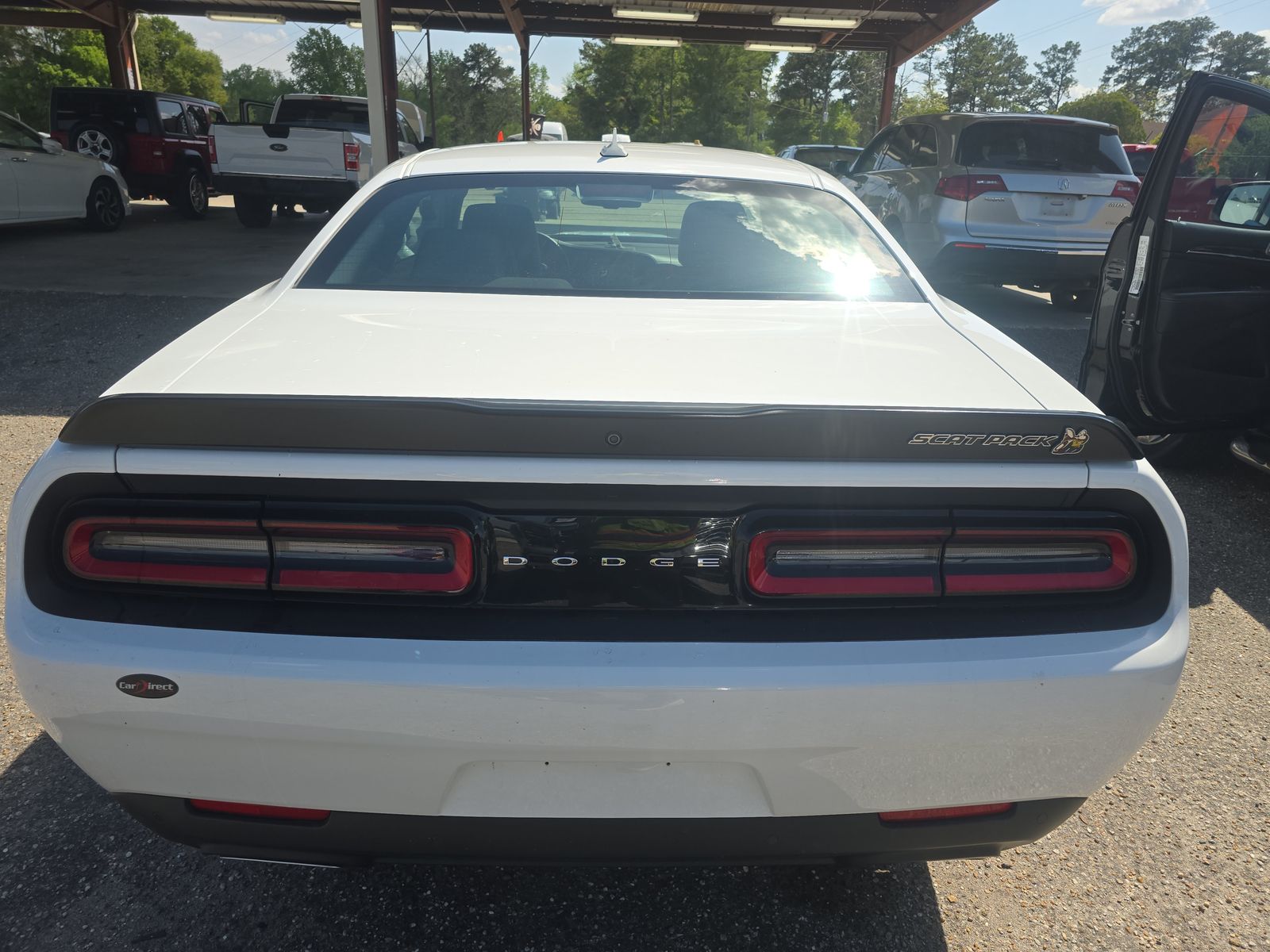 DODGE CHALLENGER - 6