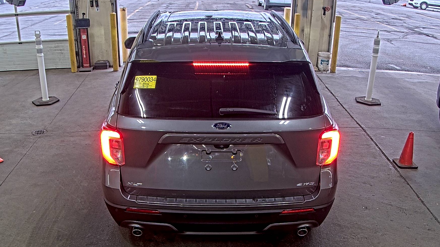 2022 Ford Explorer XLT AWD