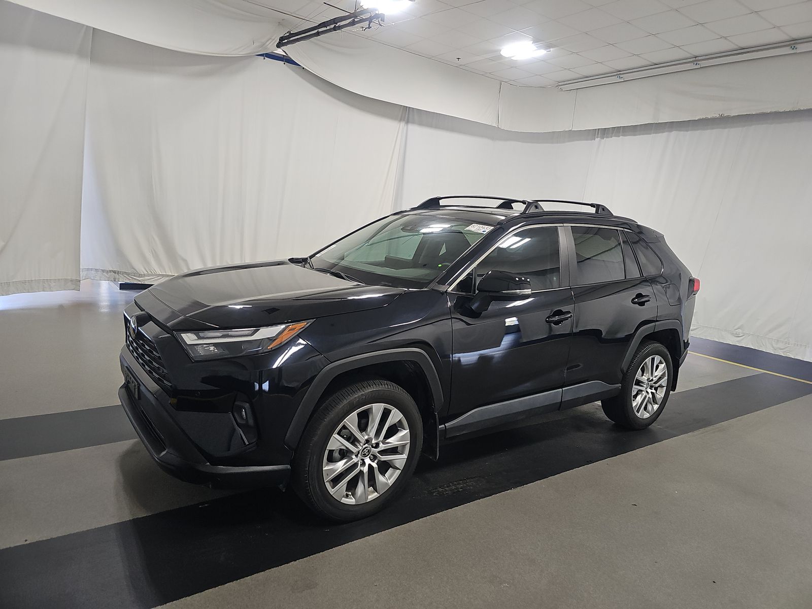 2023 Toyota RAV4 XLE Premium FWD