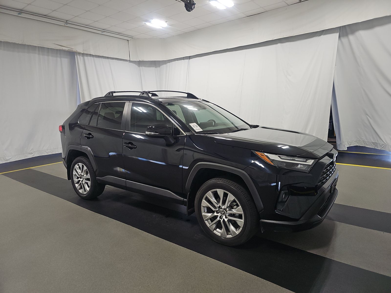 2023 Toyota RAV4 XLE Premium FWD