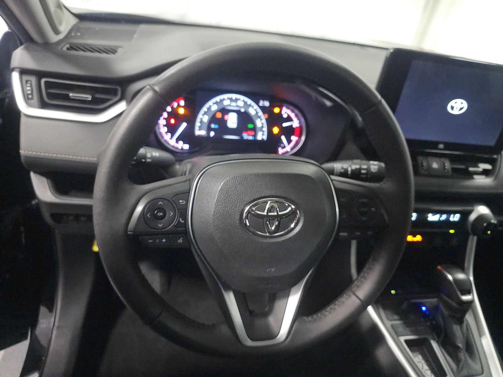2023 Toyota RAV4 XLE Premium FWD