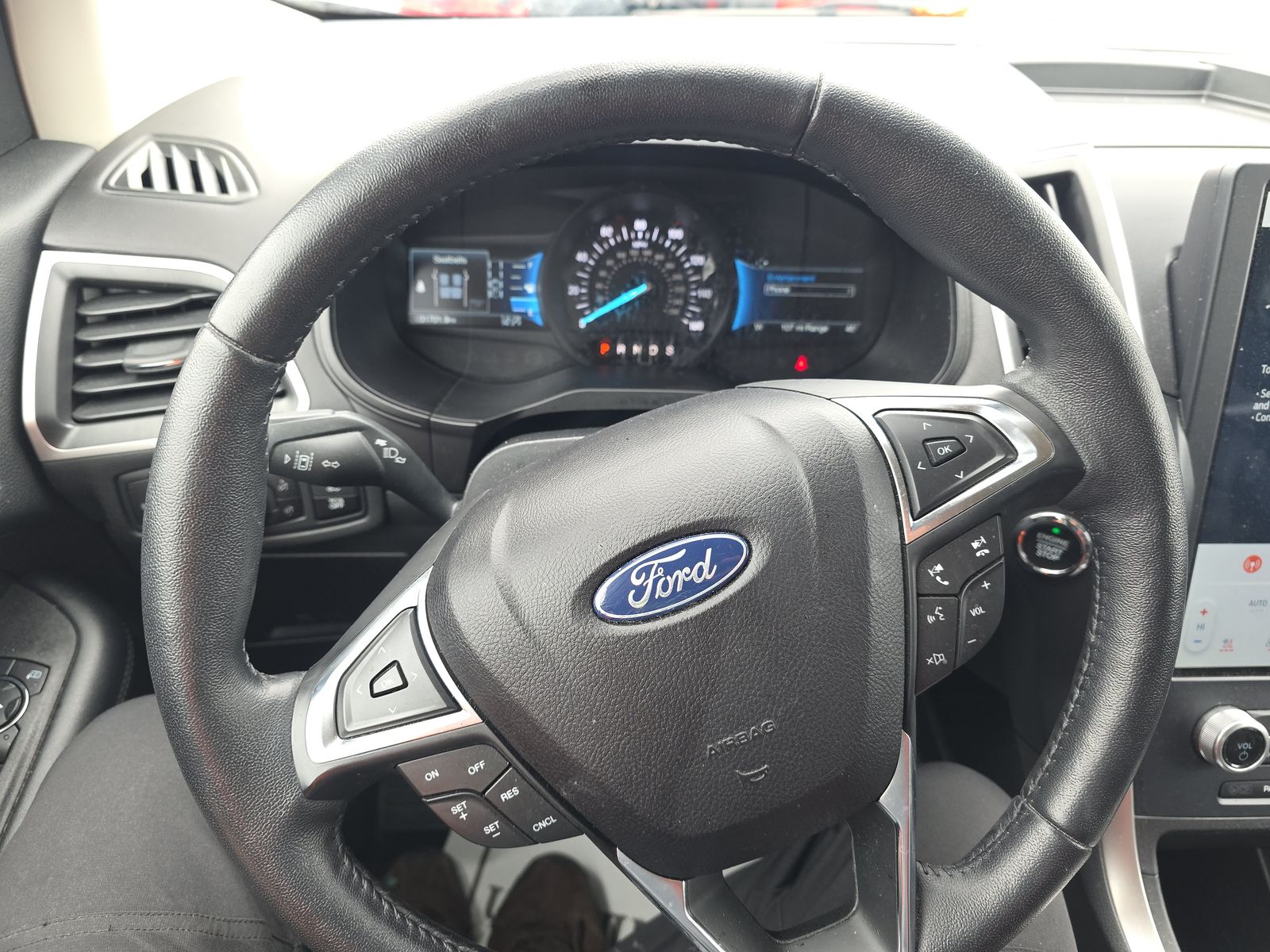 2023 Ford Edge SEL AWD