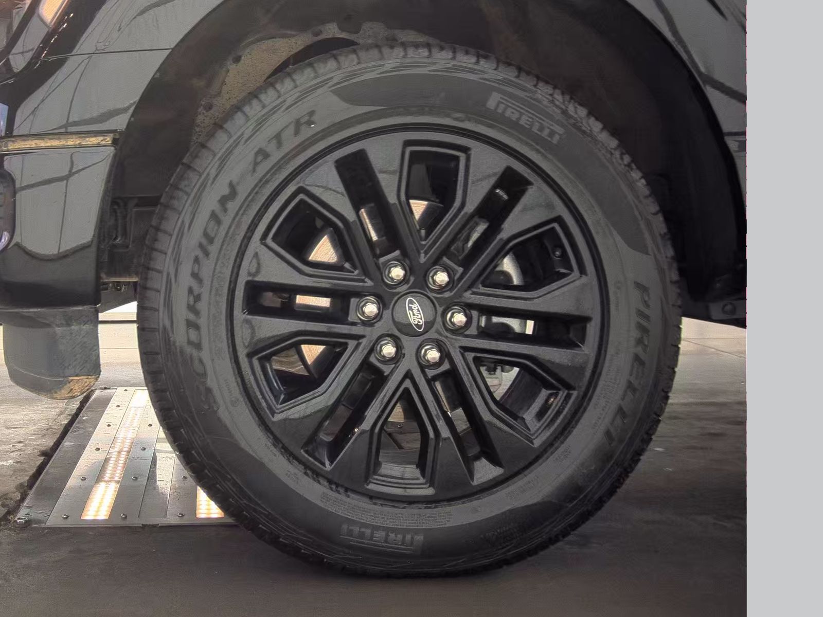 2025 Ford F-150 XLT AWD