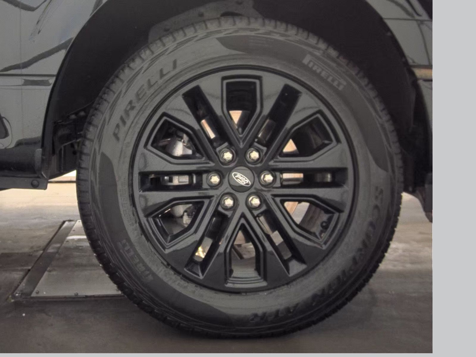 2025 Ford F-150 XLT AWD