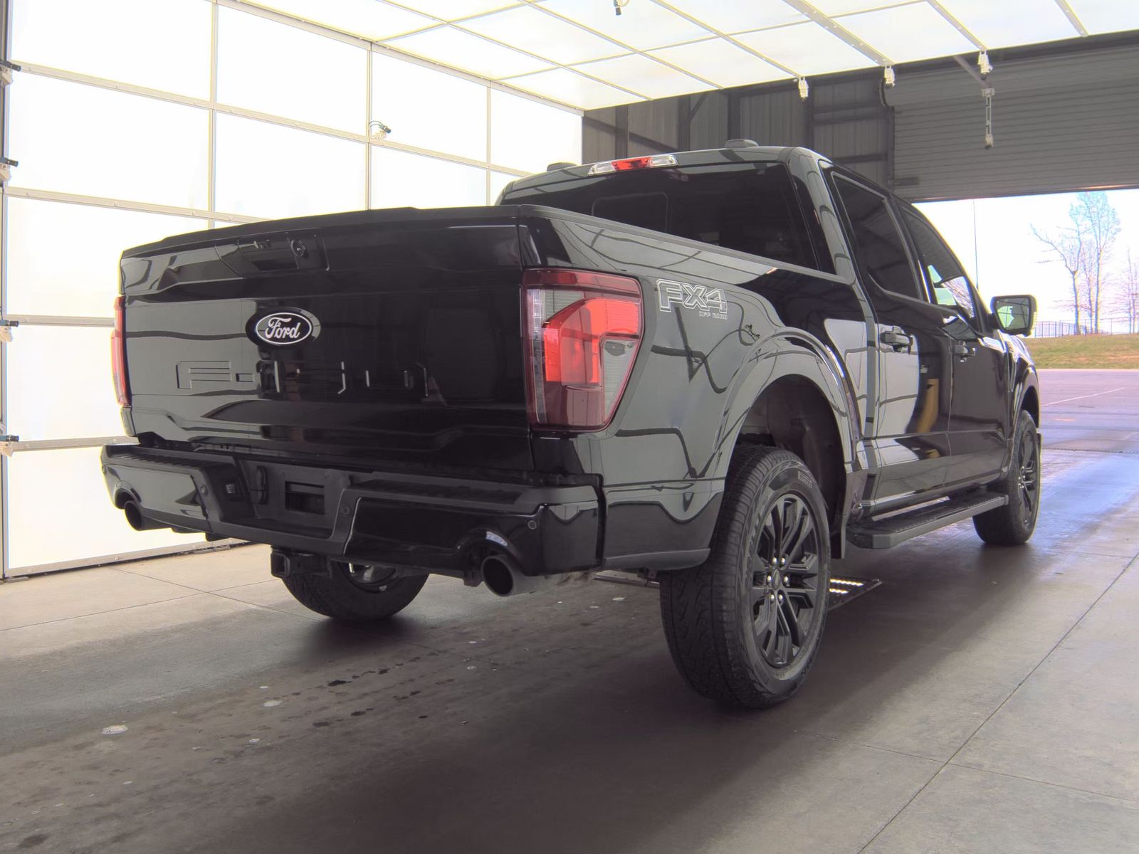 2025 Ford F-150 XLT AWD