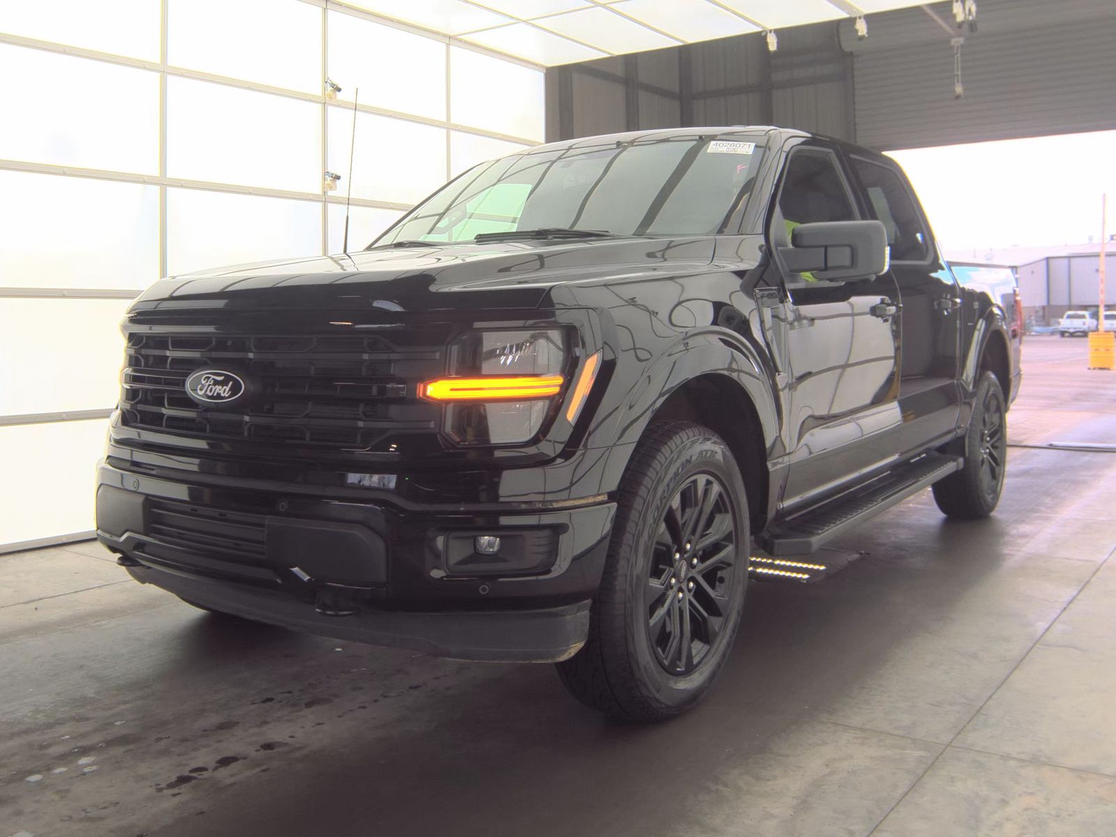 2025 Ford F-150 XLT AWD