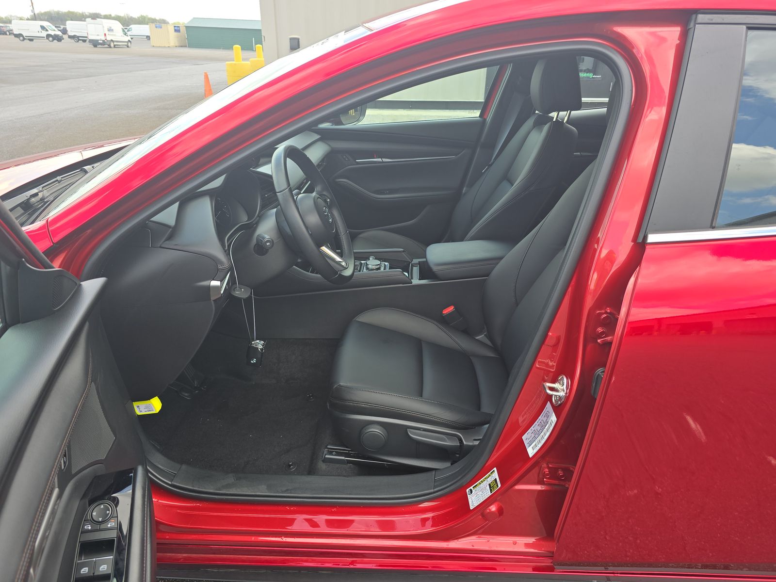 2025 MAZDA MAZDA3 2.5 S Select Sport FWD