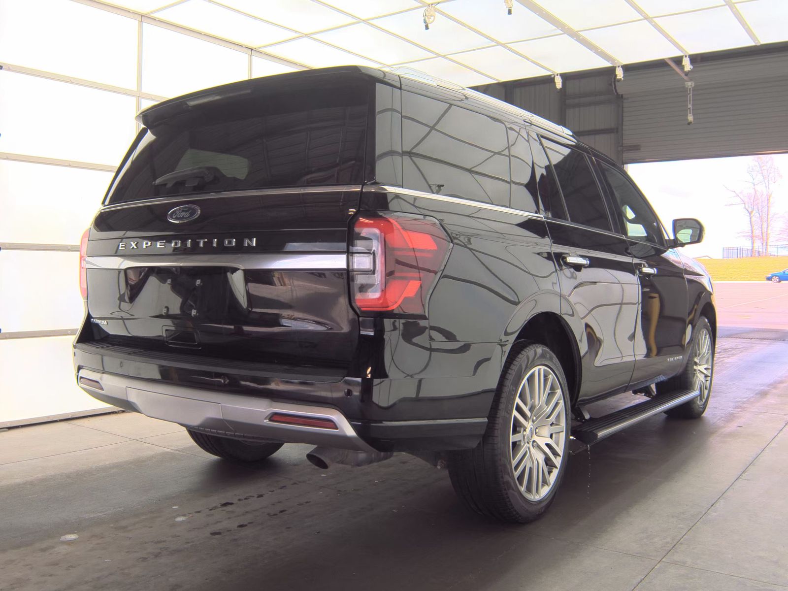 FORD EXPEDITION - 6