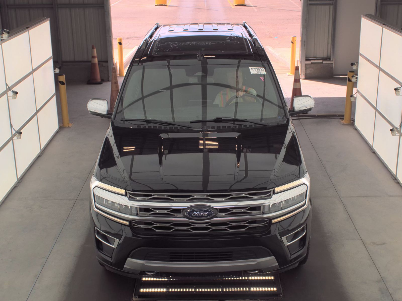 FORD EXPEDITION - 3