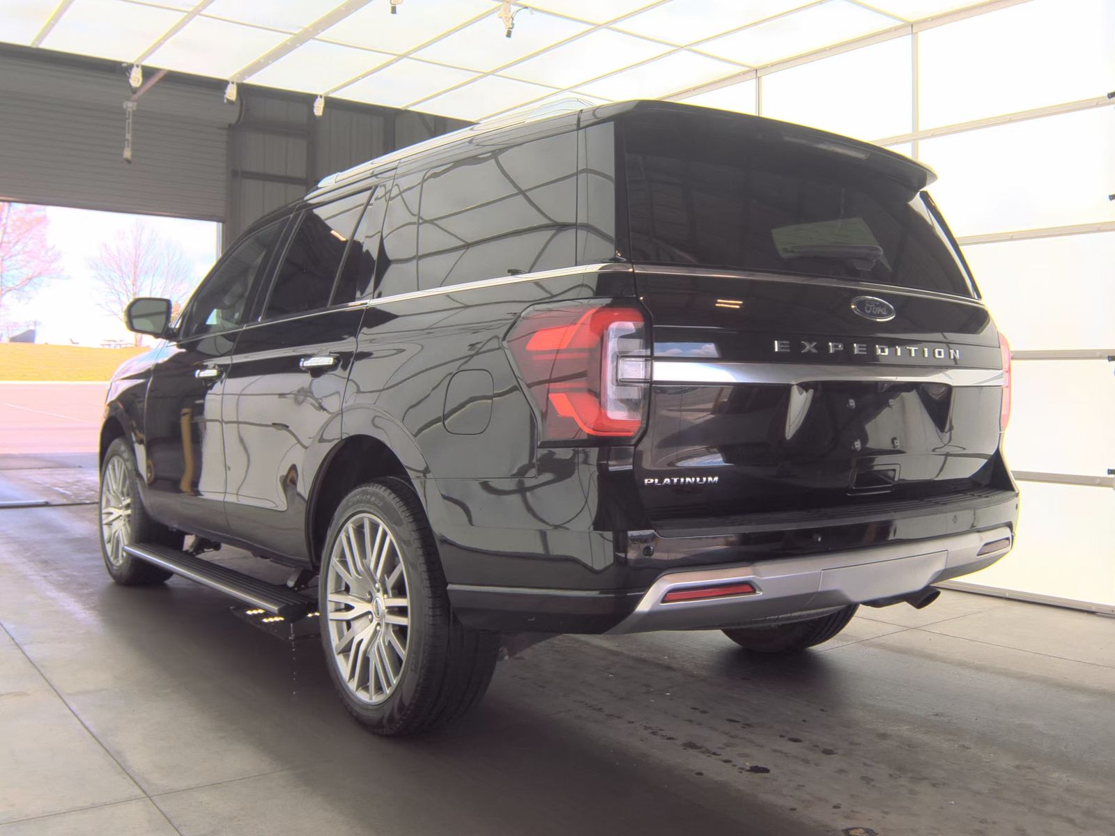 FORD EXPEDITION - 9