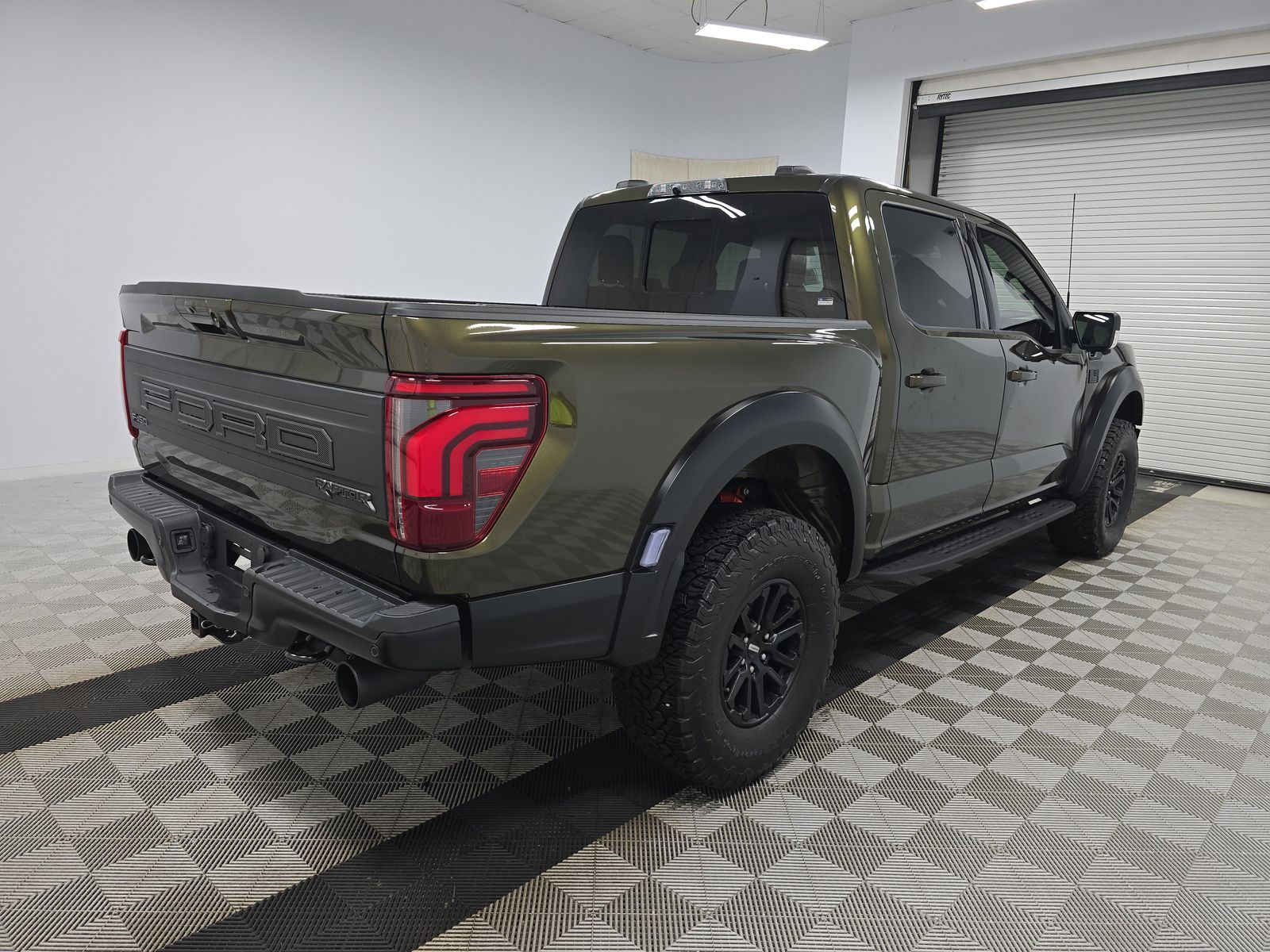 2025 Ford F-150 Raptor AWD