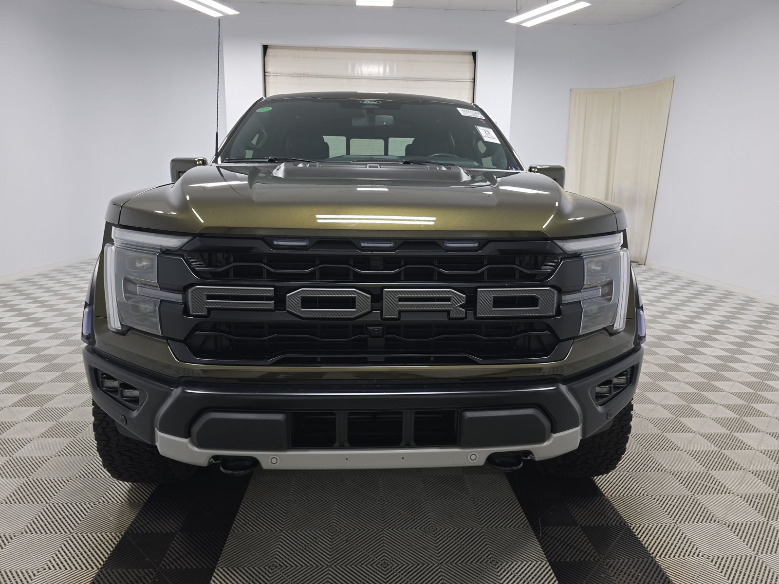 2025 Ford F-150 Raptor AWD