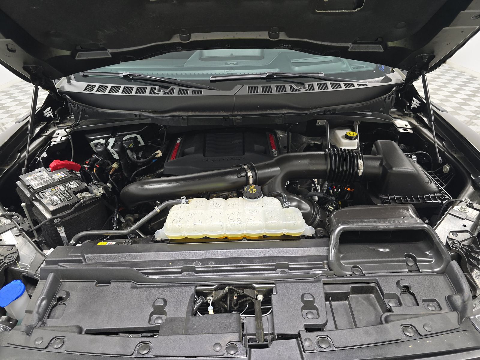 2025 Ford F-150 Raptor AWD