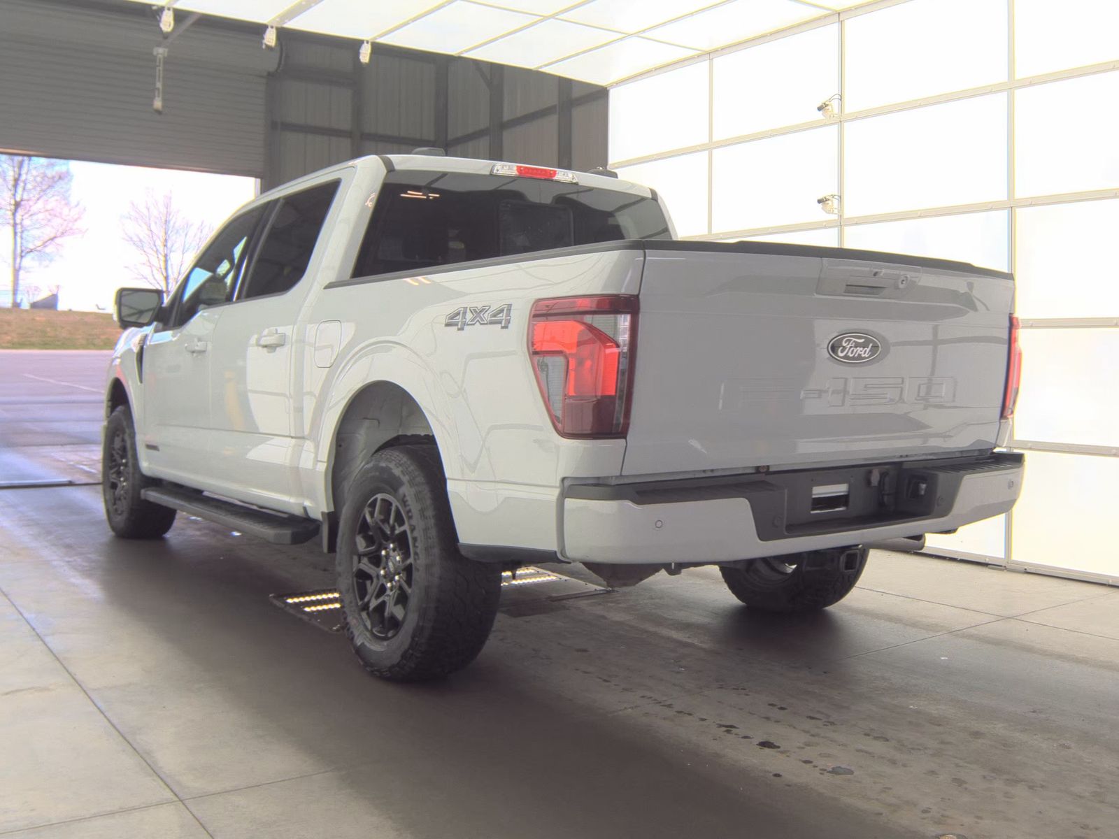 2024 Ford F-150 Hybrid XLT AWD