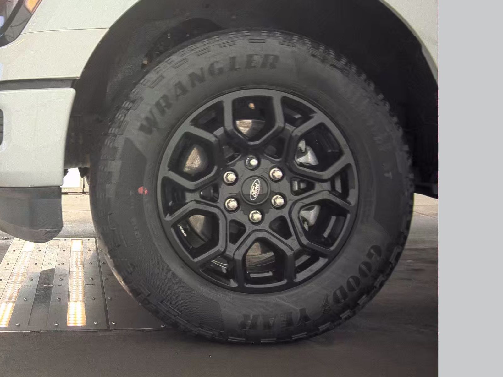 2024 Ford F-150 Hybrid XLT AWD