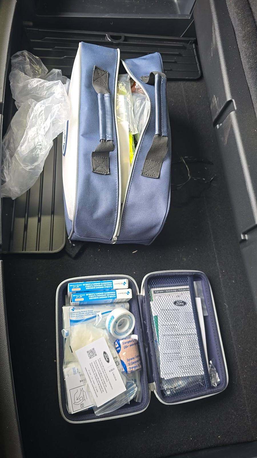 2025 Ford Explorer Active AWD