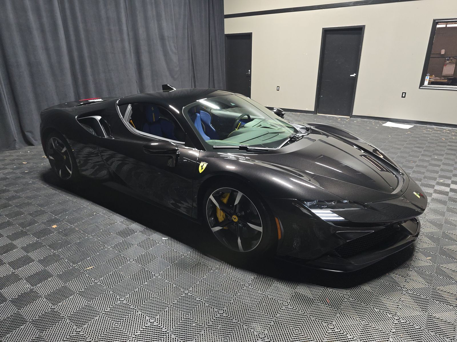 2023 Ferrari SF90 Stradale Base AWD