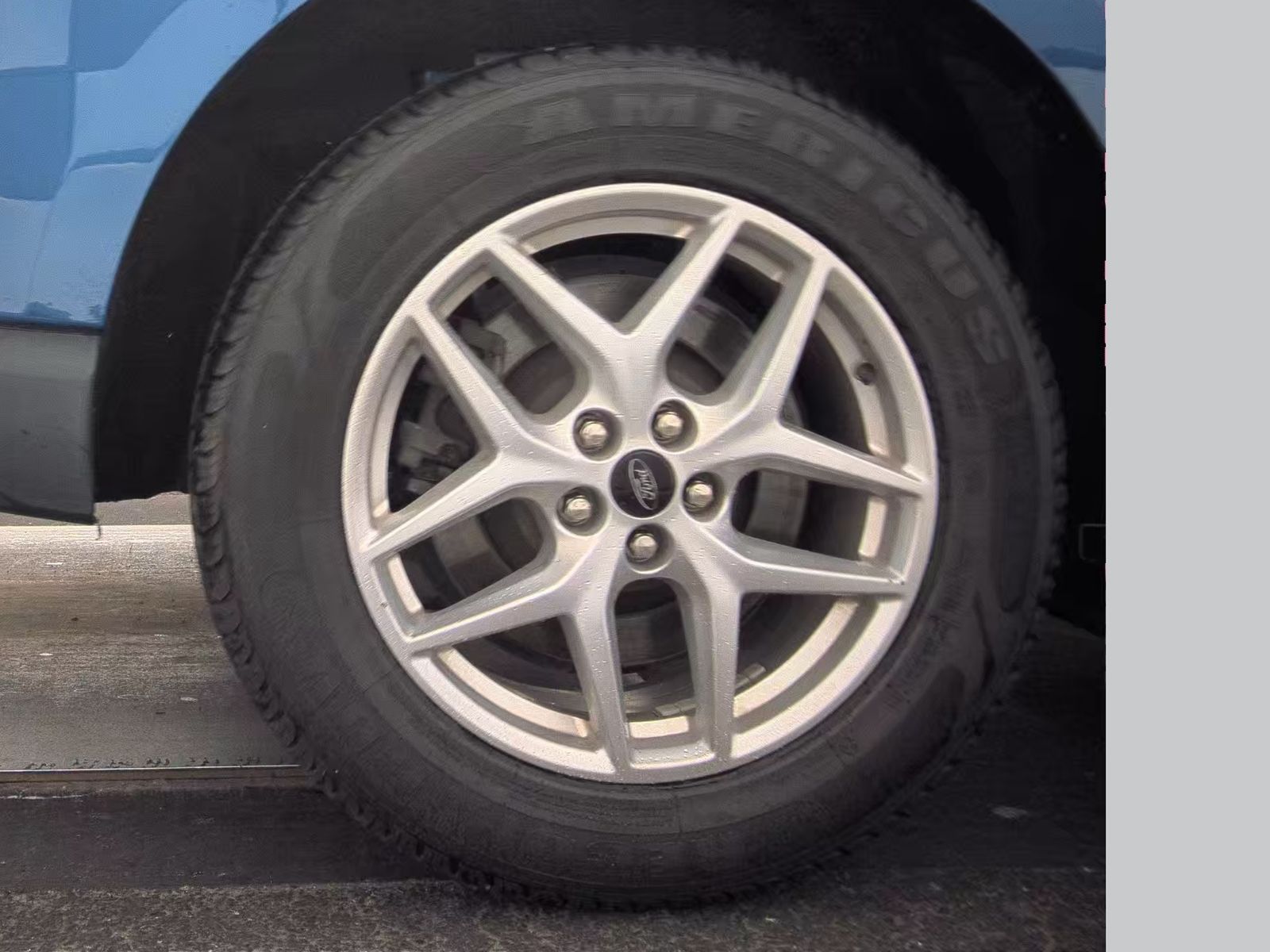 2023 Ford Edge SEL AWD