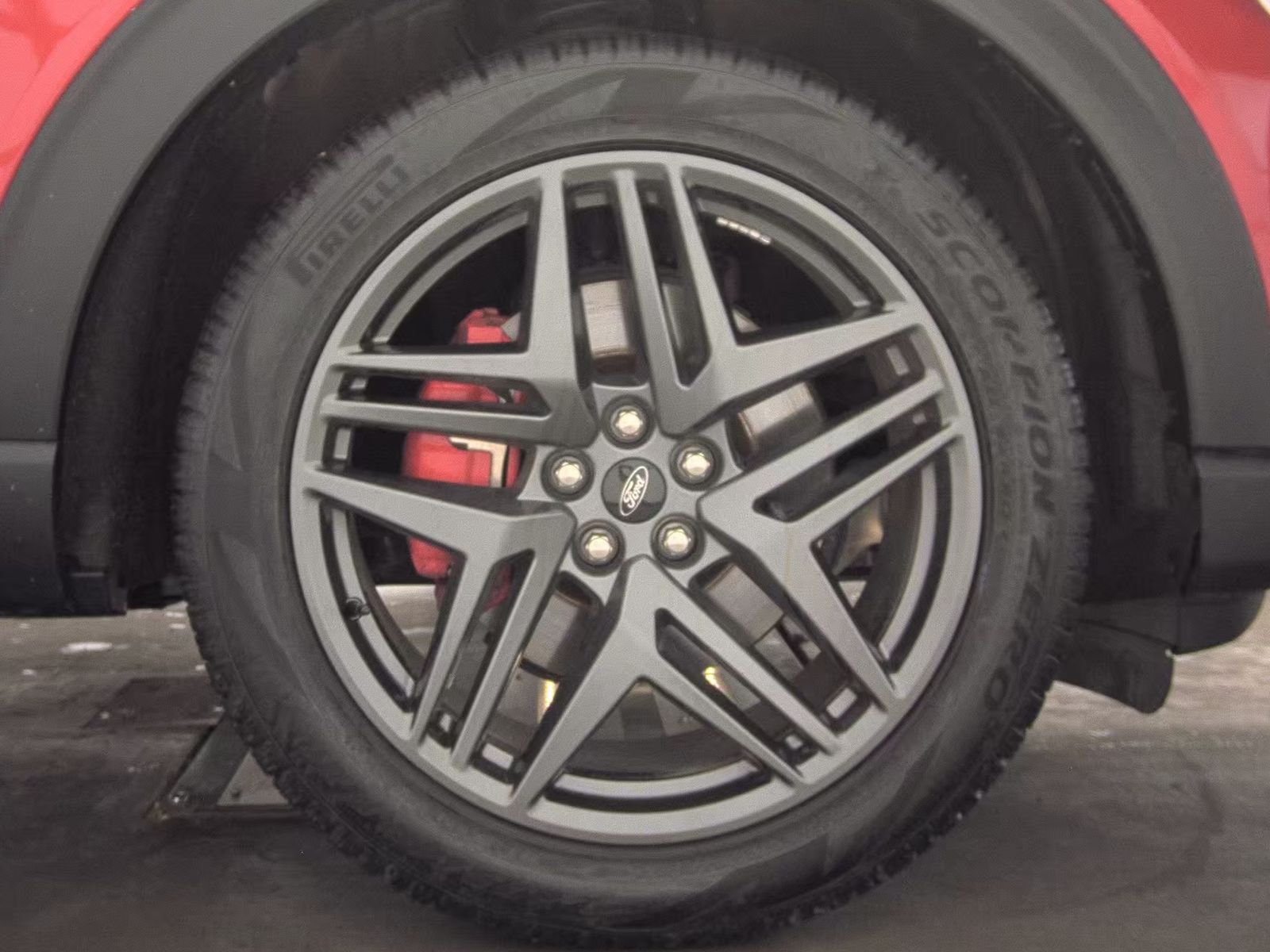 2025 Ford Explorer ST AWD