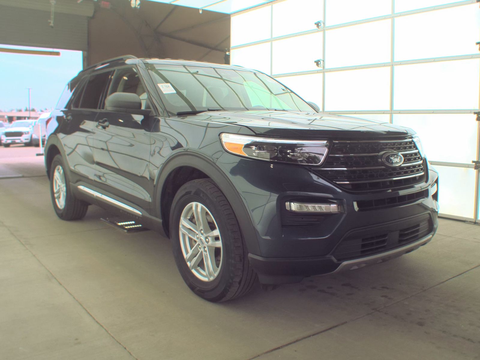 2023 Ford Explorer XLT AWD
