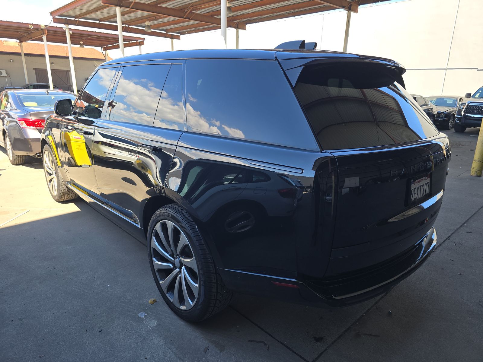 2023 Land Rover Range Rover Autobiography LWB AWD