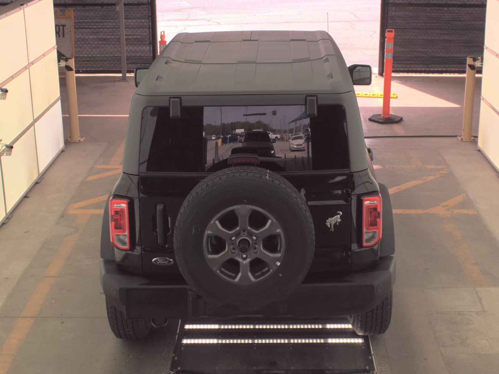 FORD BRONCO - 7
