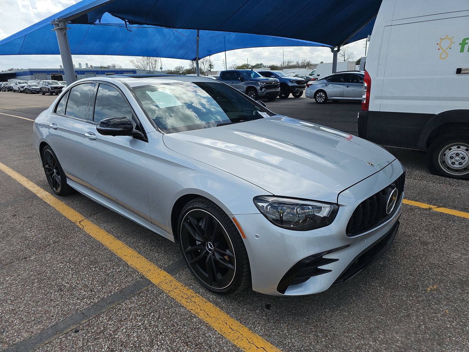 MERCEDES-BENZ E-CLASS - 4