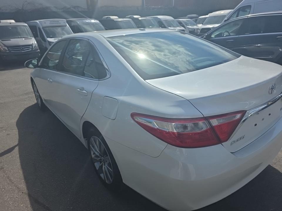 2017 Toyota Camry XLE FWD