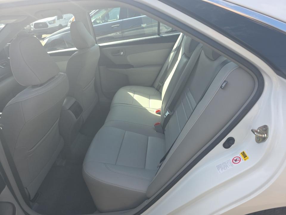 2017 Toyota Camry XLE FWD