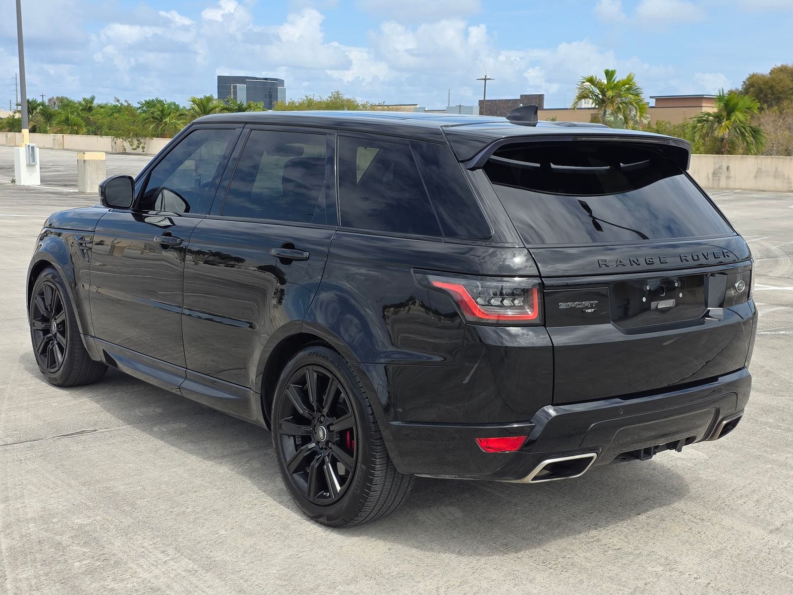 2020 Land Rover Range Rover Sport HST AWD