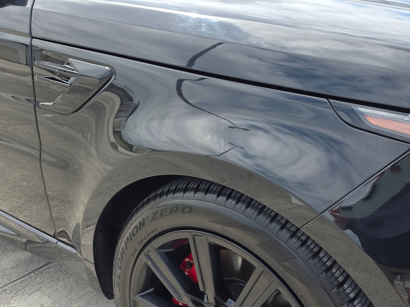 2020 Land Rover Range Rover Sport HST AWD