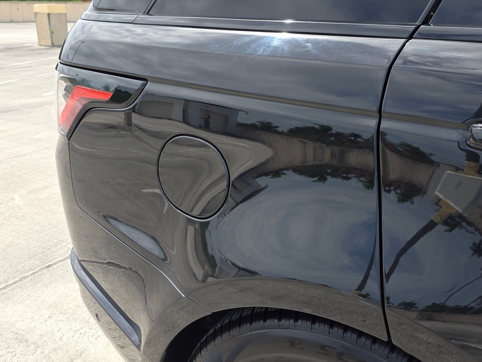 2020 Land Rover Range Rover Sport HST AWD