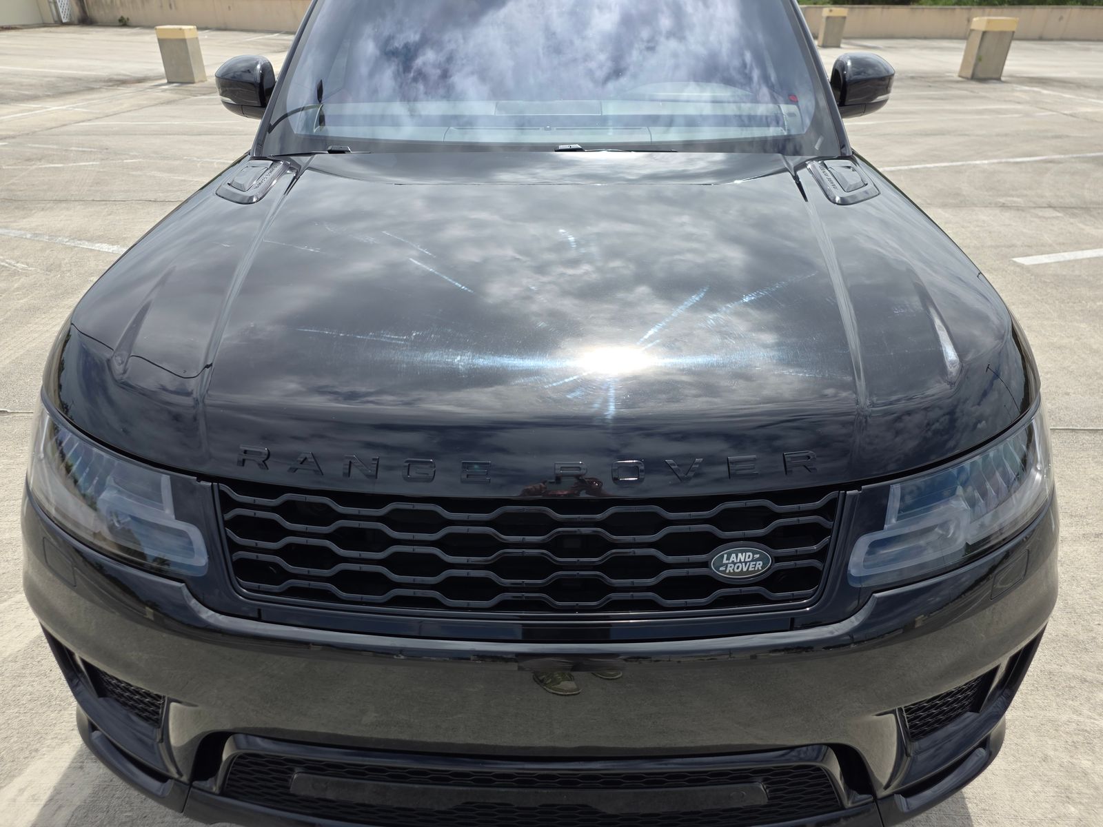 2020 Land Rover Range Rover Sport HST AWD