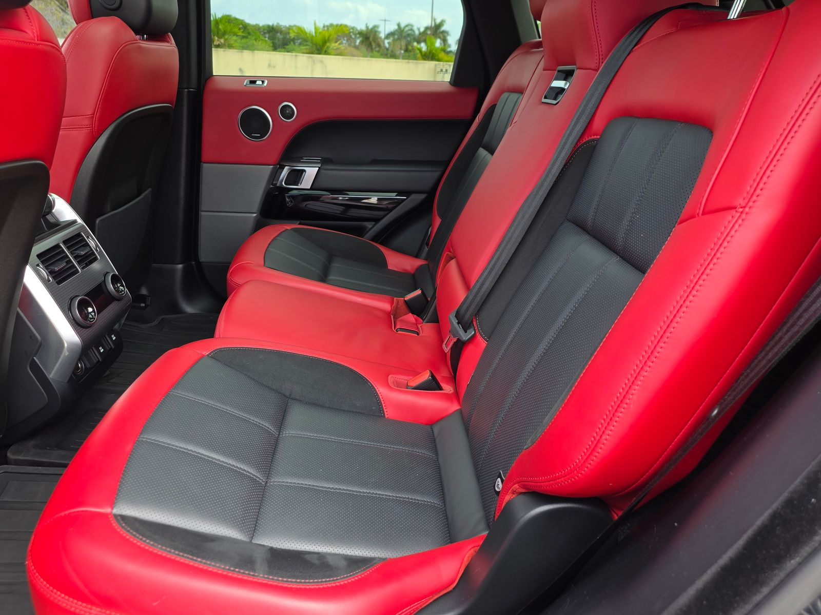 2020 Land Rover Range Rover Sport HST AWD