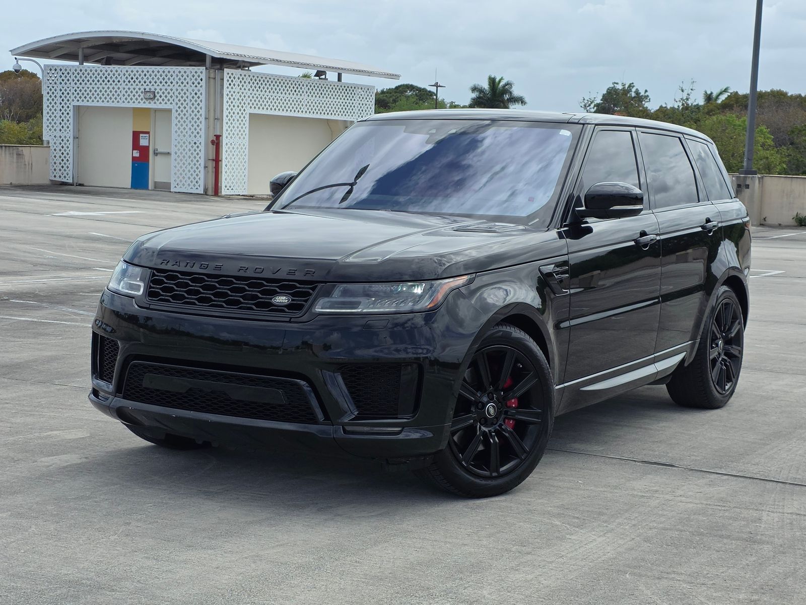 2020 Land Rover Range Rover Sport HST AWD
